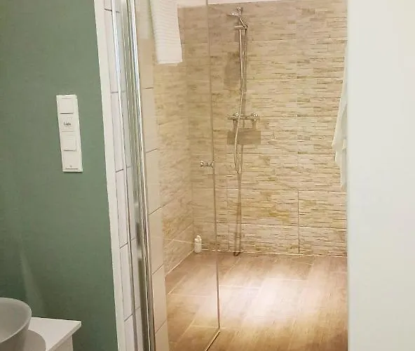 Apartment 3 Bedrooms With Ensuite Bathrooms Vienna
